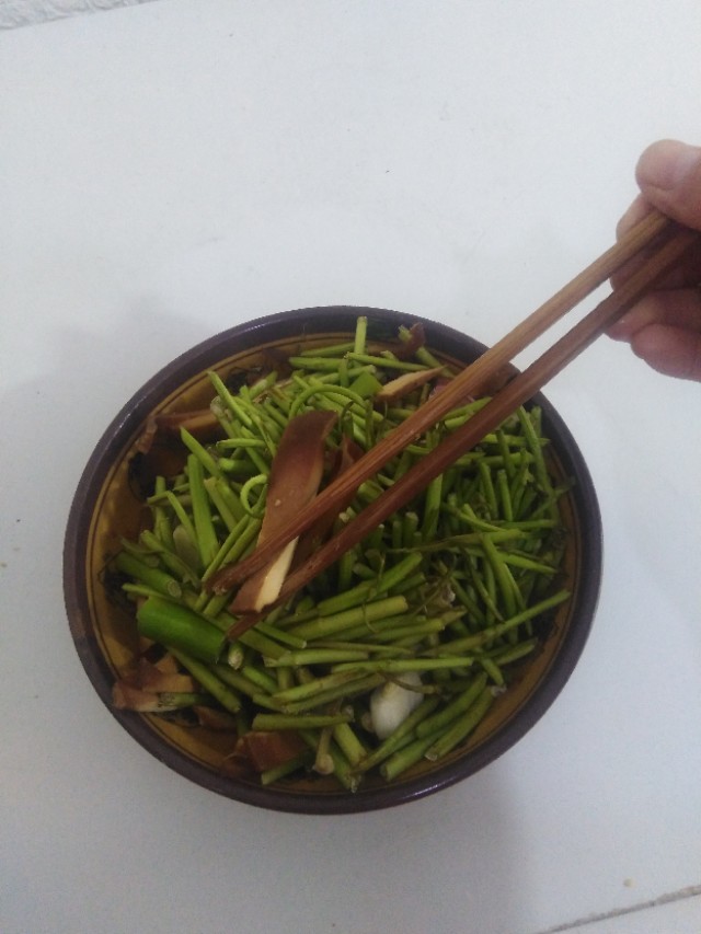 远古时期伏羲老祖,传说远古的伏羲氏在土丘上立棍