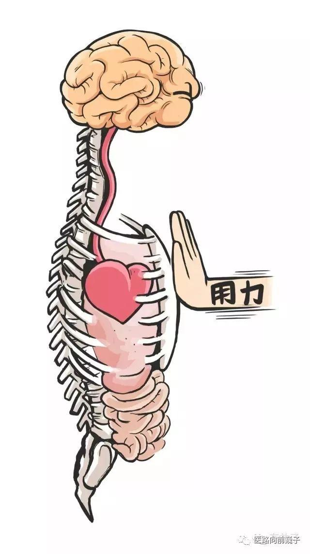 马拉松跑者两次晕倒后继续跑步!医生的忠告您一定要听!