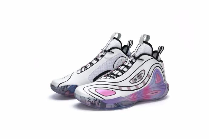 匹克新碳板跑鞋,态极匹克100元