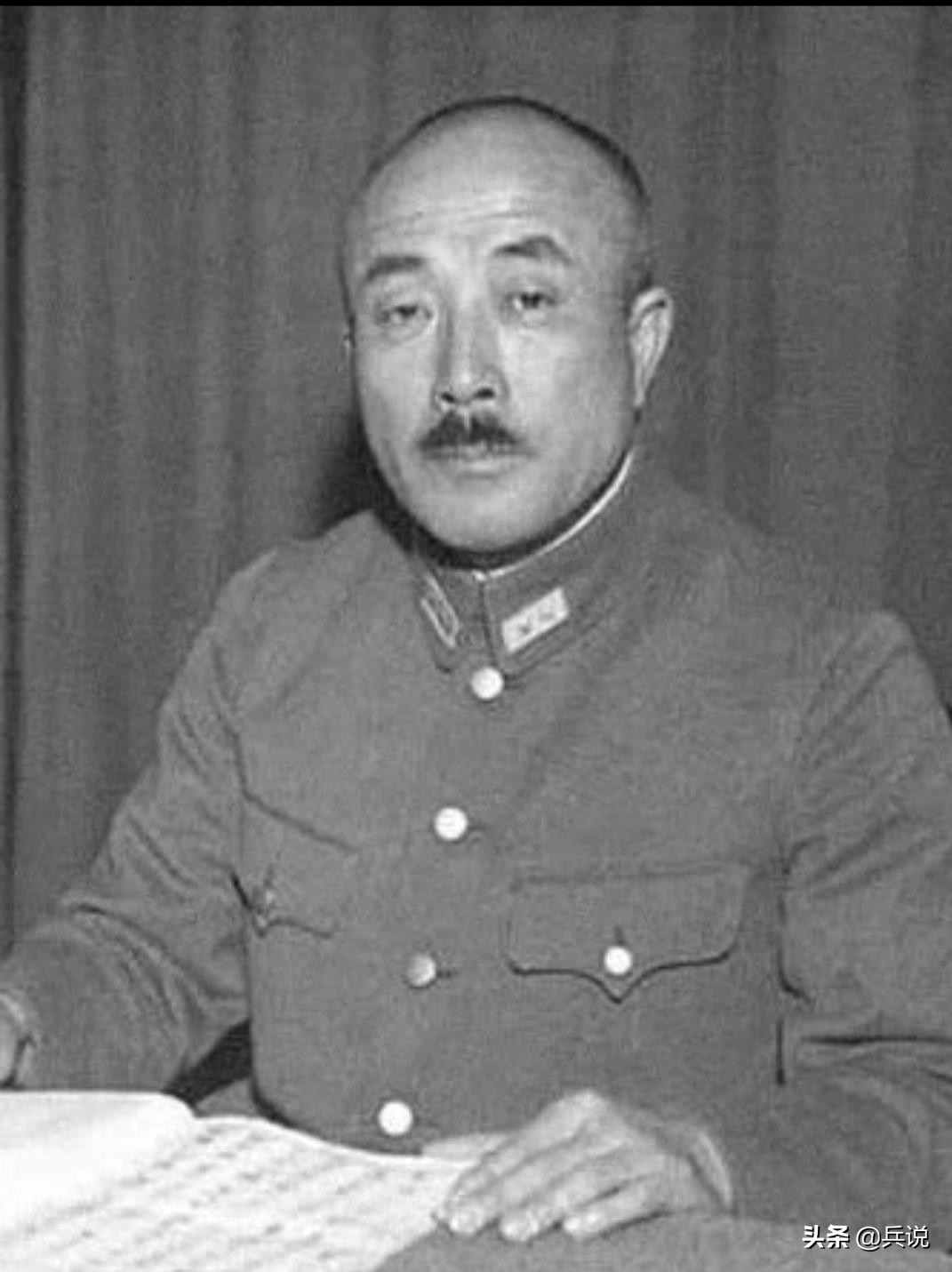 绥远抗战,日军手持*刀军**,逼僧人上阵,出家人只得胡乱放枪