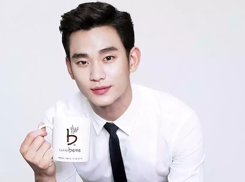 瑞幸咖啡和星巴克经营模式对比,开一家瑞幸咖啡店花了多少钱