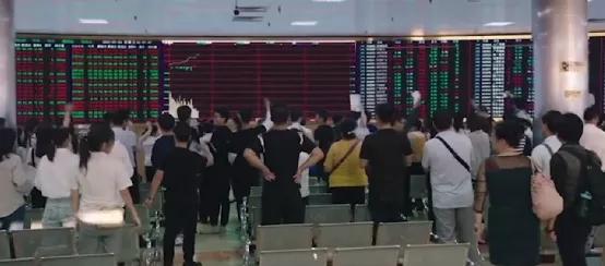 2万赚到100万股票,杨百万炒股经典案例