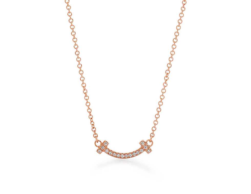 适合18岁戴的首饰,20岁女生戴什么金首饰好看