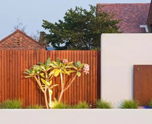 最省钱又有高级感的庭院围墙设计,法式庭院围墙设计