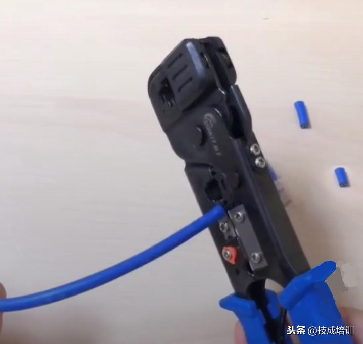 万能电工居然不会做网线水晶头，这怎么可能？！（附检测方法）