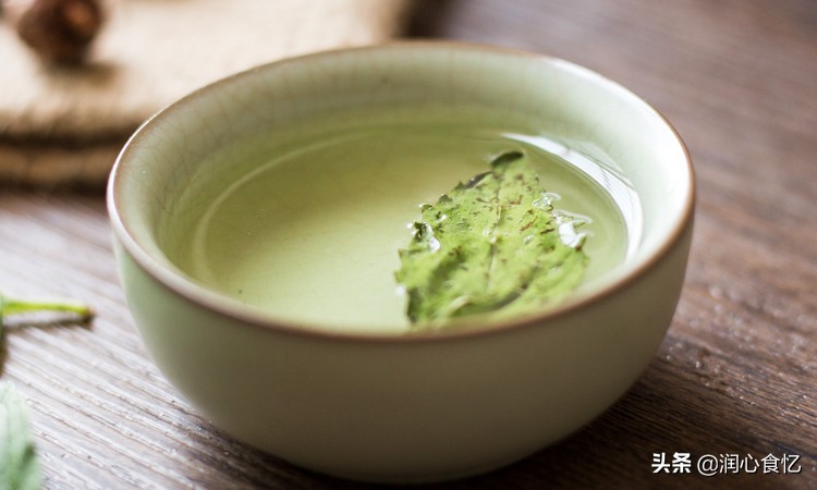 炎炎夏日唯有绿豆汤最清凉解暑,大暑食疗养生绿豆汤煮食有讲究