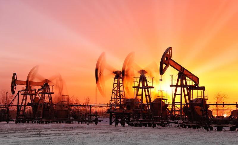 地球石油抽干会塌吗,地球石油挖空后会怎么样