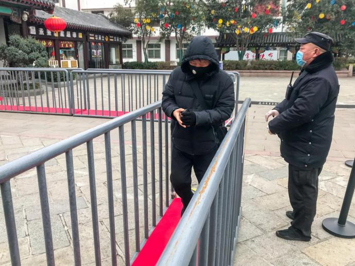 济南天下第一泉风景区开放首日,带你们“云逛”趵突泉、五龙潭……