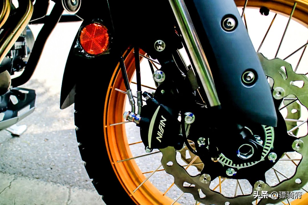 凯越500x单摇臂和本田cb400x,凯越500x单摇臂和凯越525的区别