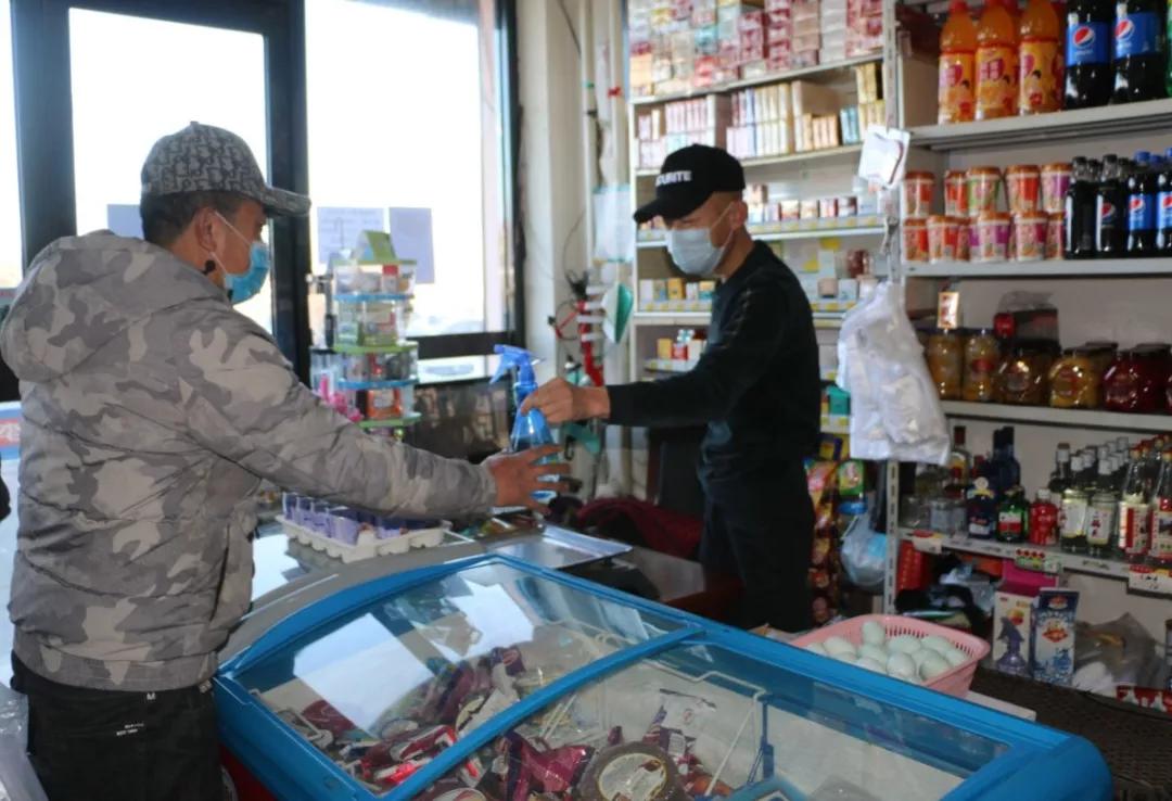 9小时，50张图，带您看全村最靓“代购员”