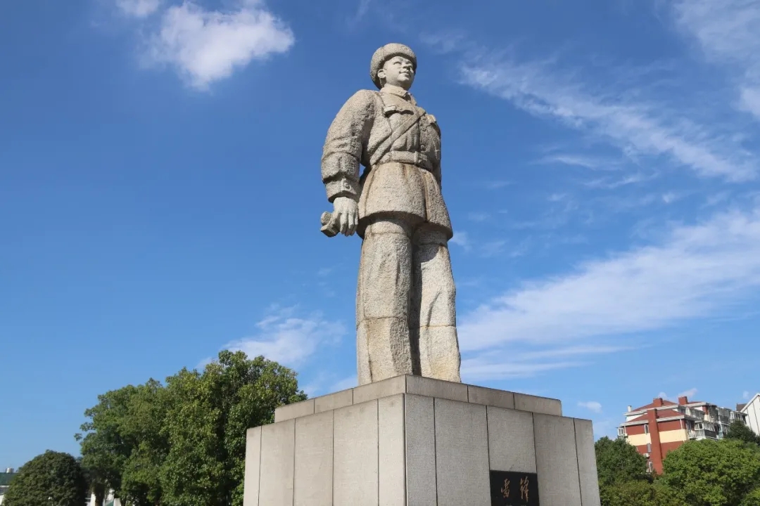 长沙华中涉外职业高中,长沙华中涉外职业高中好不好