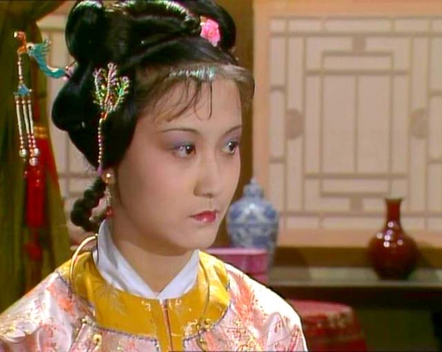 迎春是邢夫人亲生的吗,迎春的母亲是邢夫人吗