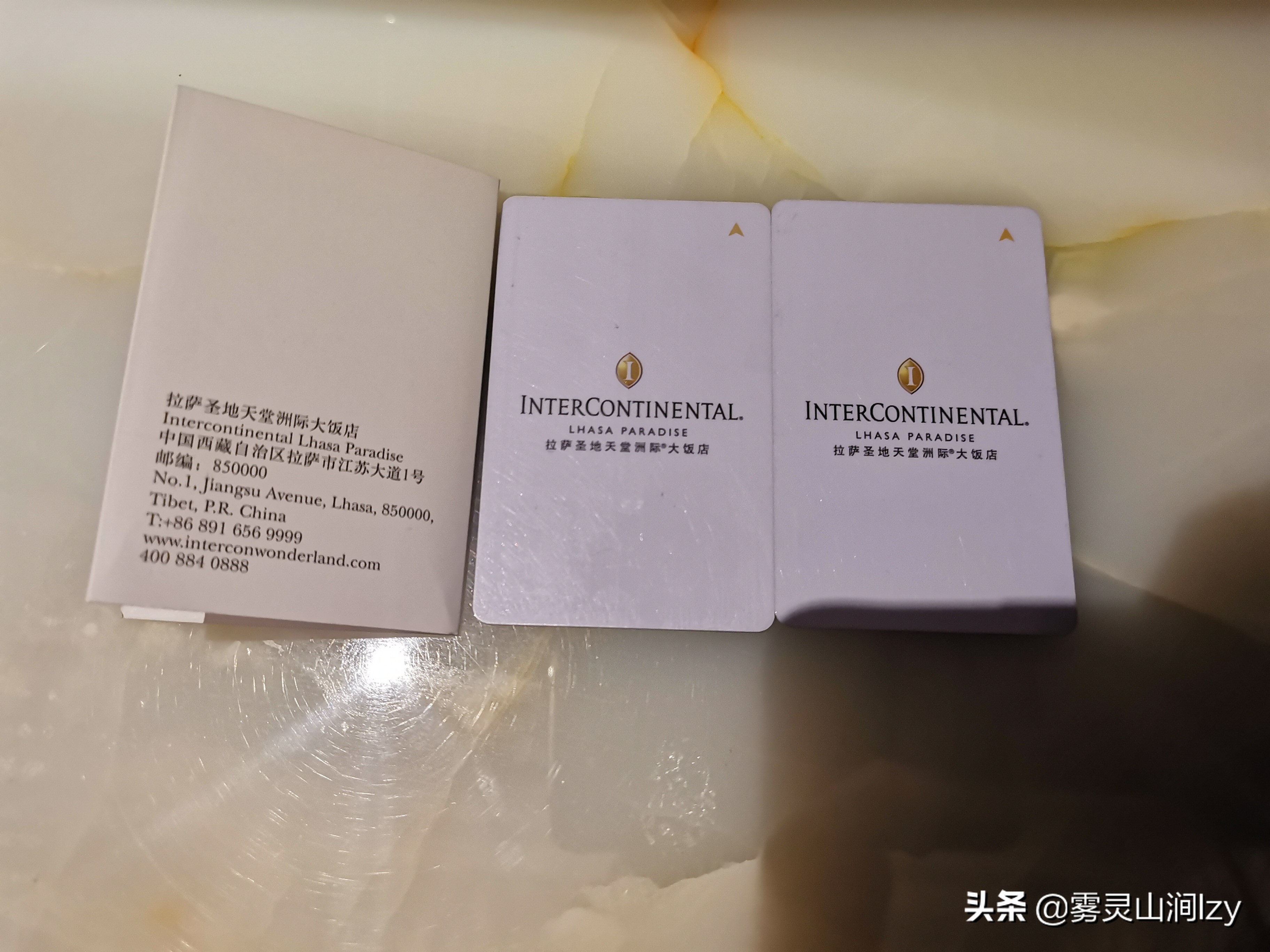 蓝天白云下的雪域高原布达拉宫,蓝天之下日光之城简介