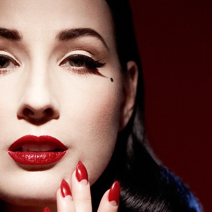 蒂塔万提斯绝美,蒂塔万提斯法国风情