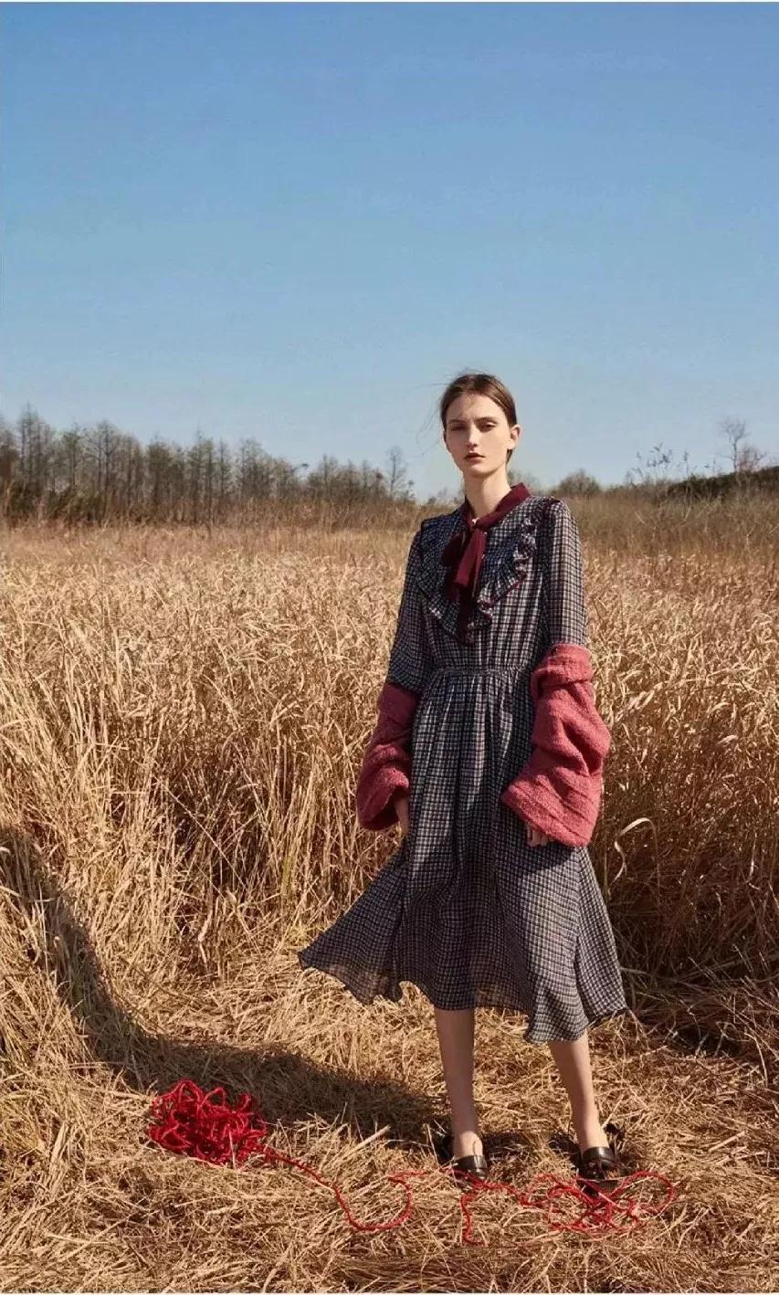 对比阿依莲、CCDD,这个少淑女装更受90、95后的青睐