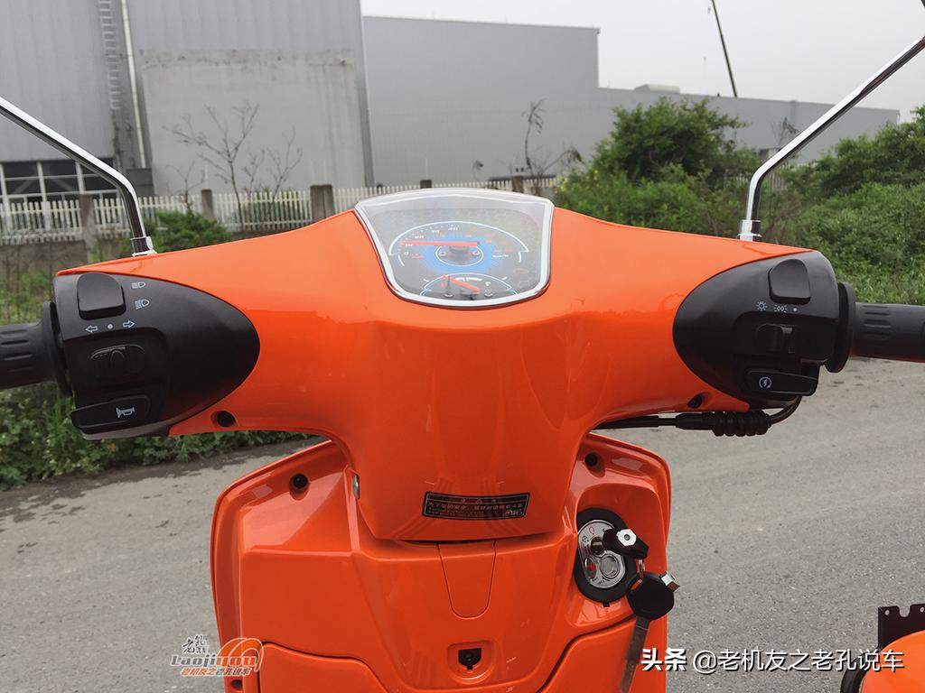 2021踏板摩托车万元内国产,10000元落地踏板车