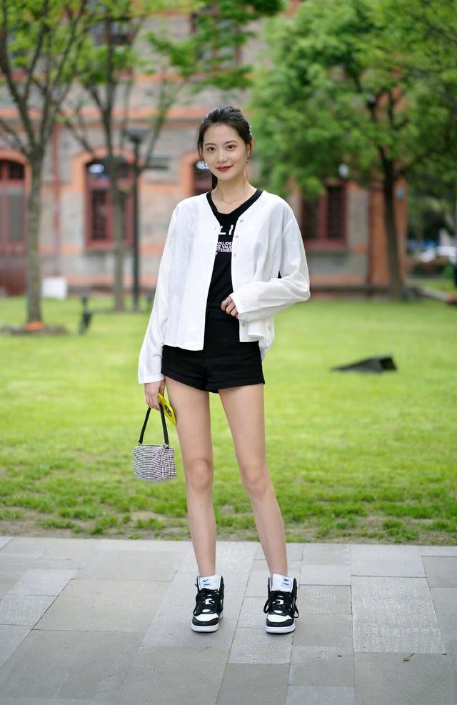 显瘦显高的平底鞋,气质百搭平底单鞋显高