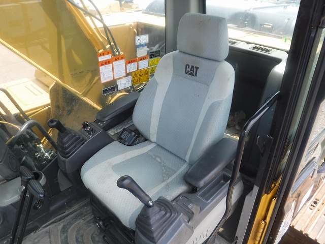 日本卡特313挖掘机价格表,卡特cat330挖掘机价格