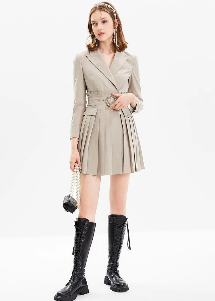 996女生穿搭,996的女生