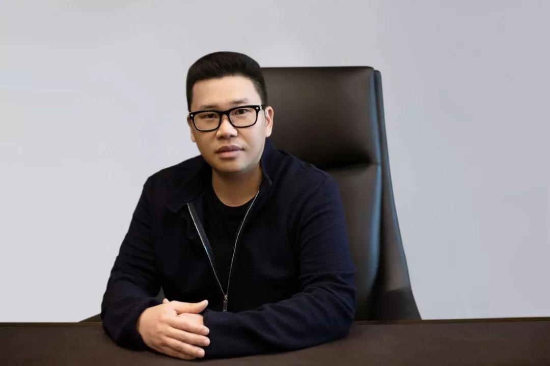 铂爵旅拍官网查询摄影师,专注摄影二十年