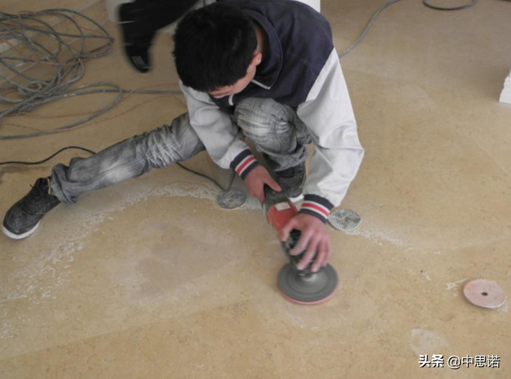 深色石材无光泽了怎么办?用1800Pro方便安全更美观