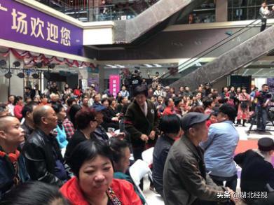 武汉千人狂欢派对,武汉人的狂欢