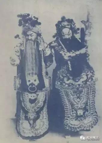 秦腔斩窦娥,斩窦娥戴铁链详细视频