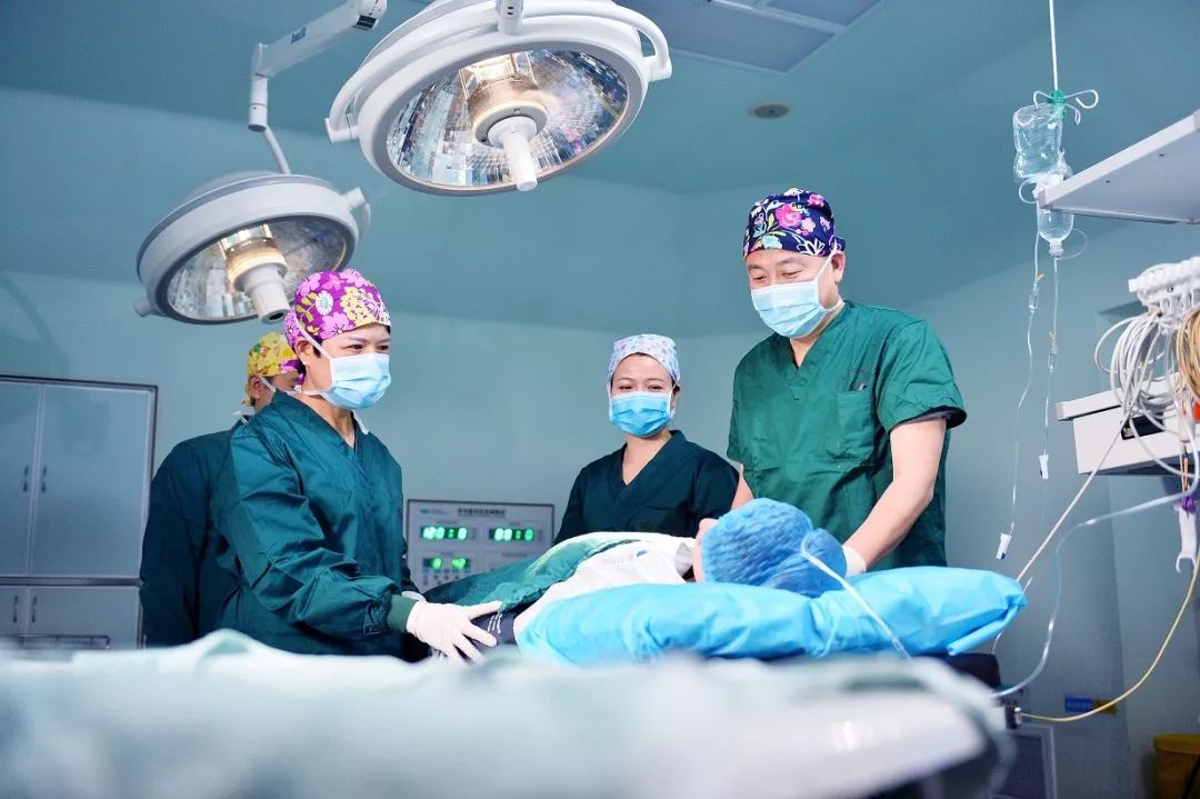 食管支气管瘘有哪些症状表现,食管气管瘘的诊断方法