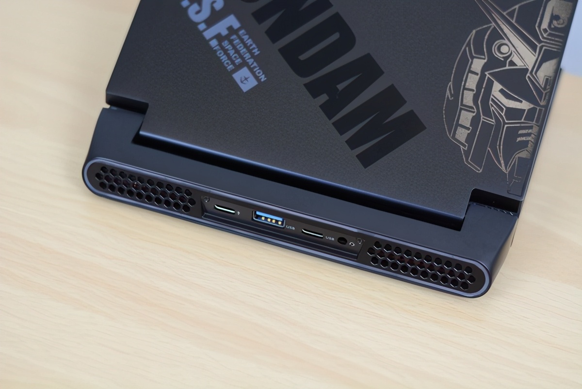 游戏笔记本电脑跑分榜,最新款笔记本游戏性能测试