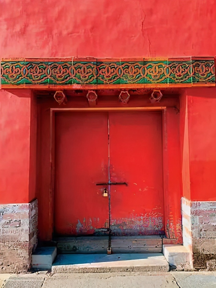 乾隆节制，顺治节俭，唯有慈禧一顿饭竟花千万两白银