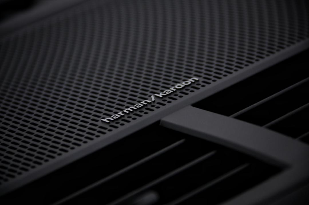 极星2最新试驾视频,预约试驾极星2