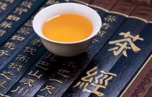 普洱和黑茶是泡还是煮,煮黑茶第一泡要倒掉吗