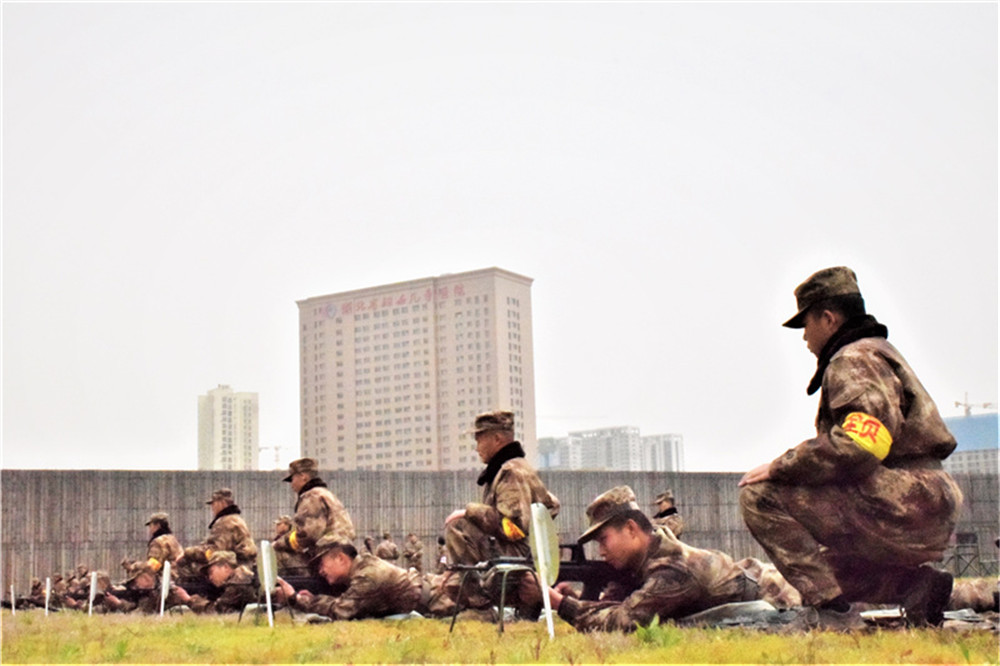 陆军工程大学军械士官学校：淬火成钢铸铁军，定向士官学员，整装待发