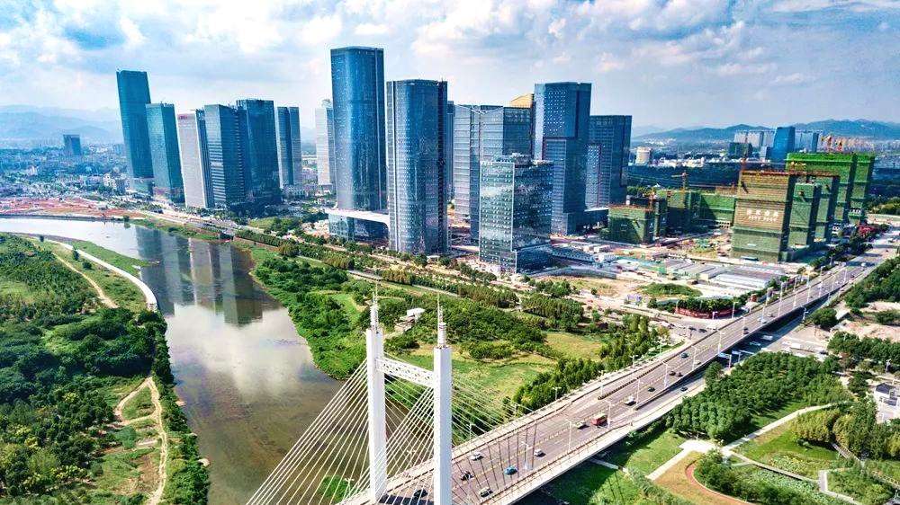 真正的浙江强县,GDP不足1500亿,拥有全省第二大的高铁站