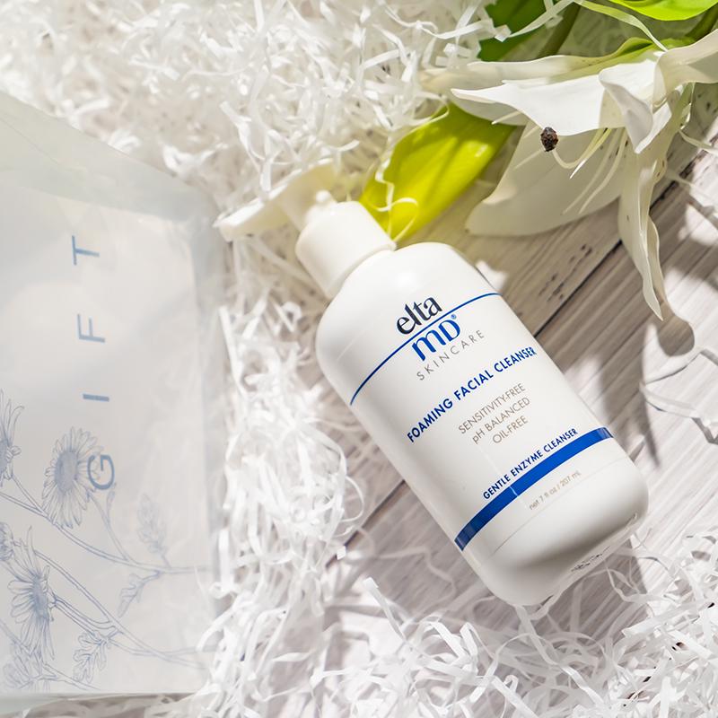 氨基酸柔和泡沫洁面乳,eltamd氨基酸清洁保湿泡沫洗面奶