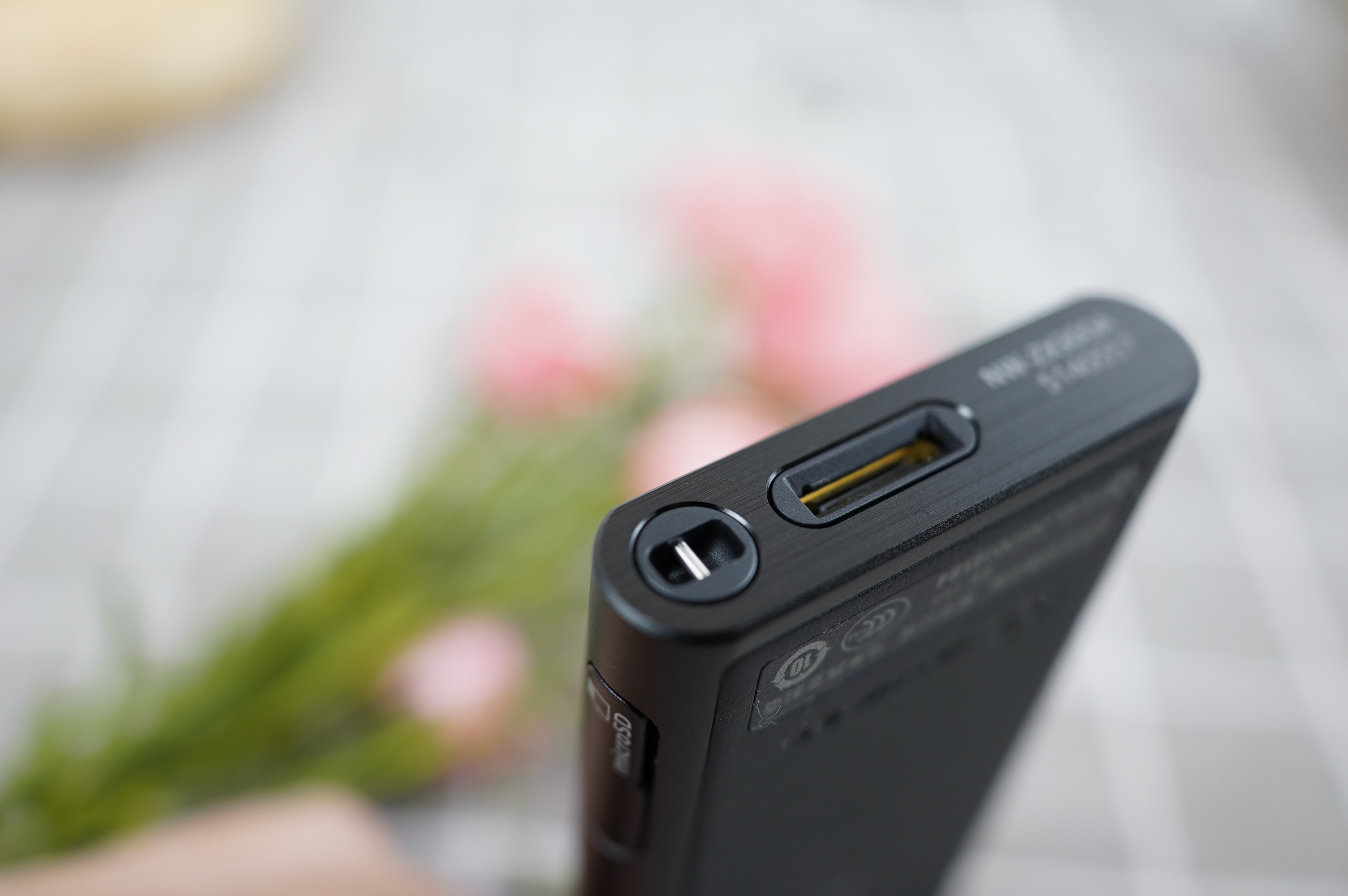 索尼nw-zx300a视频评测,索尼nw-zx300a高解析度音乐播放器