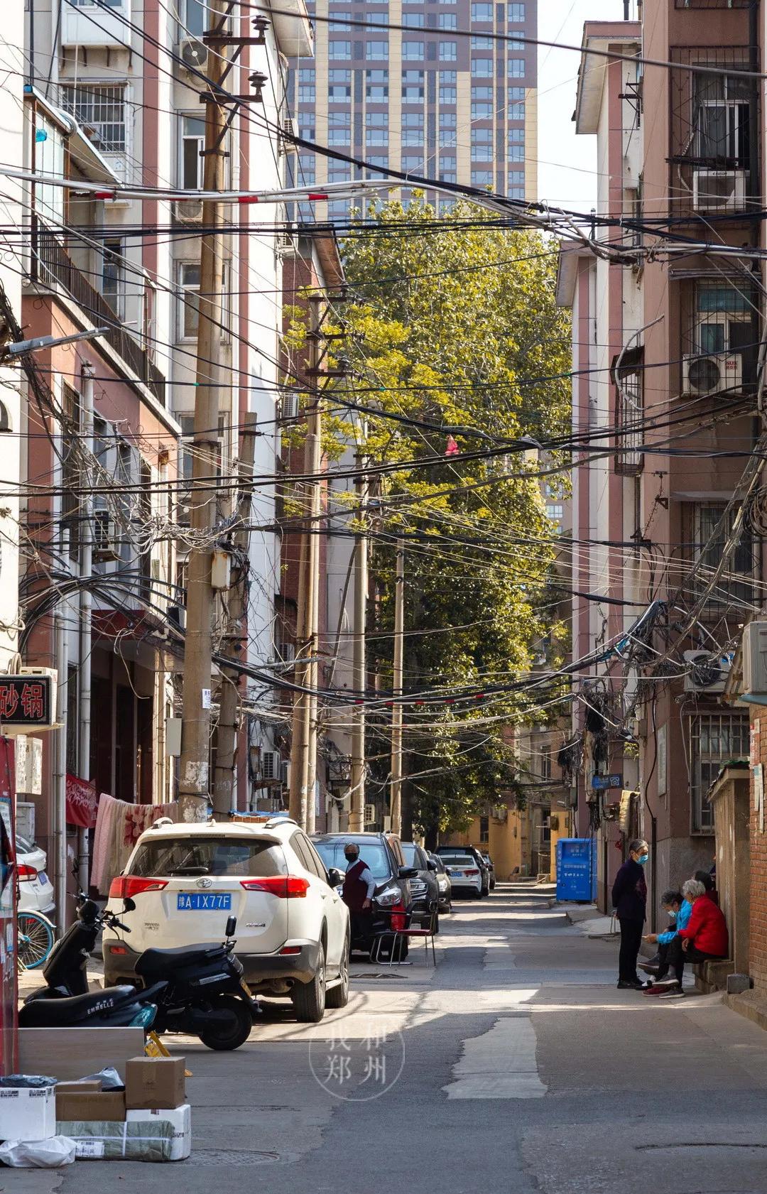 重回郑州五中，那些陪伴我整个学生时代的店还在