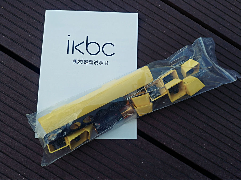 ikbcw210评测,ikbc机械键盘w210颜色