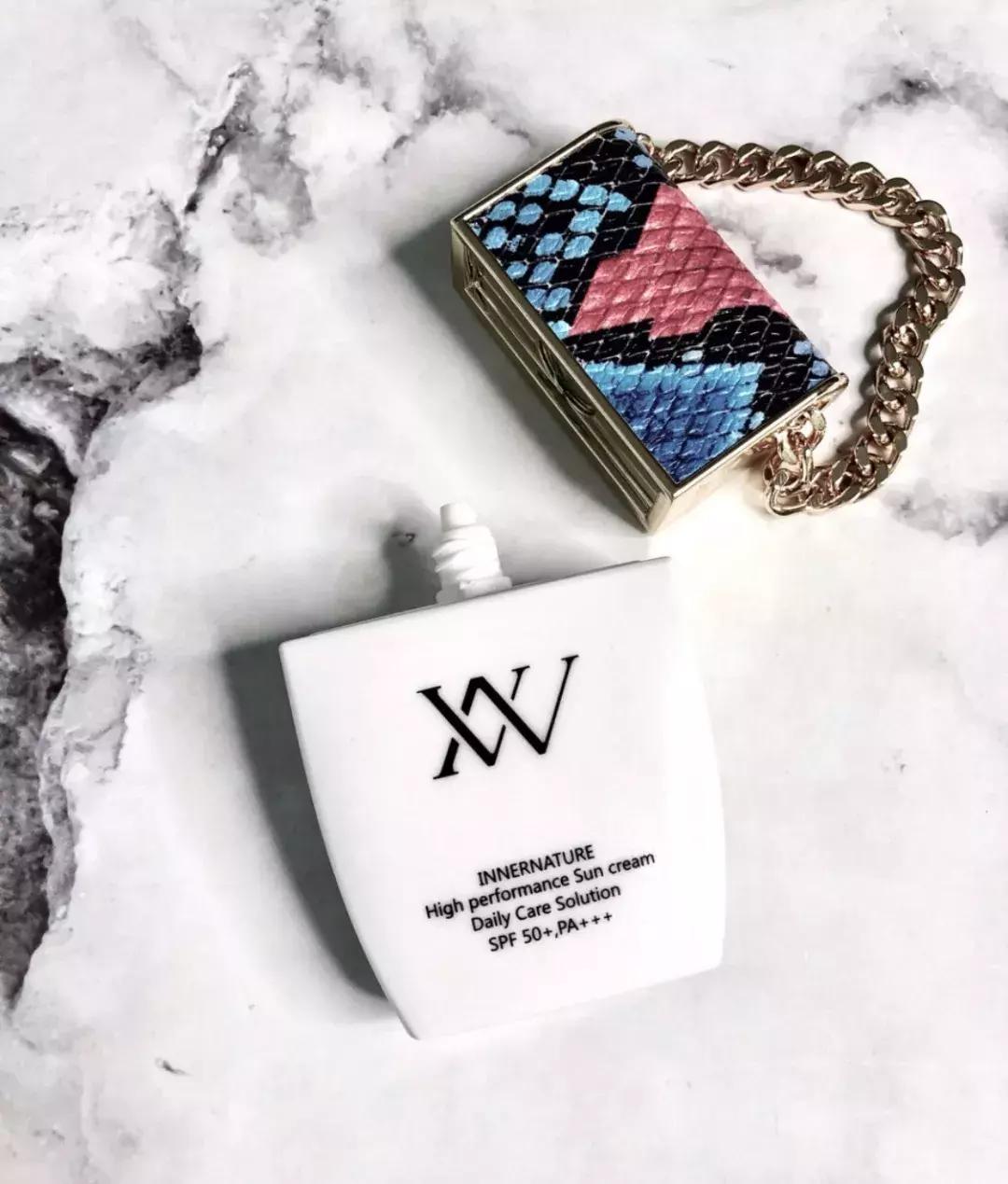 今年最火的防晒就是这些!终于可以换新了