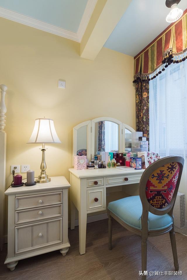 最简单的石膏线美式无吊顶,美式卧室石膏线吊顶