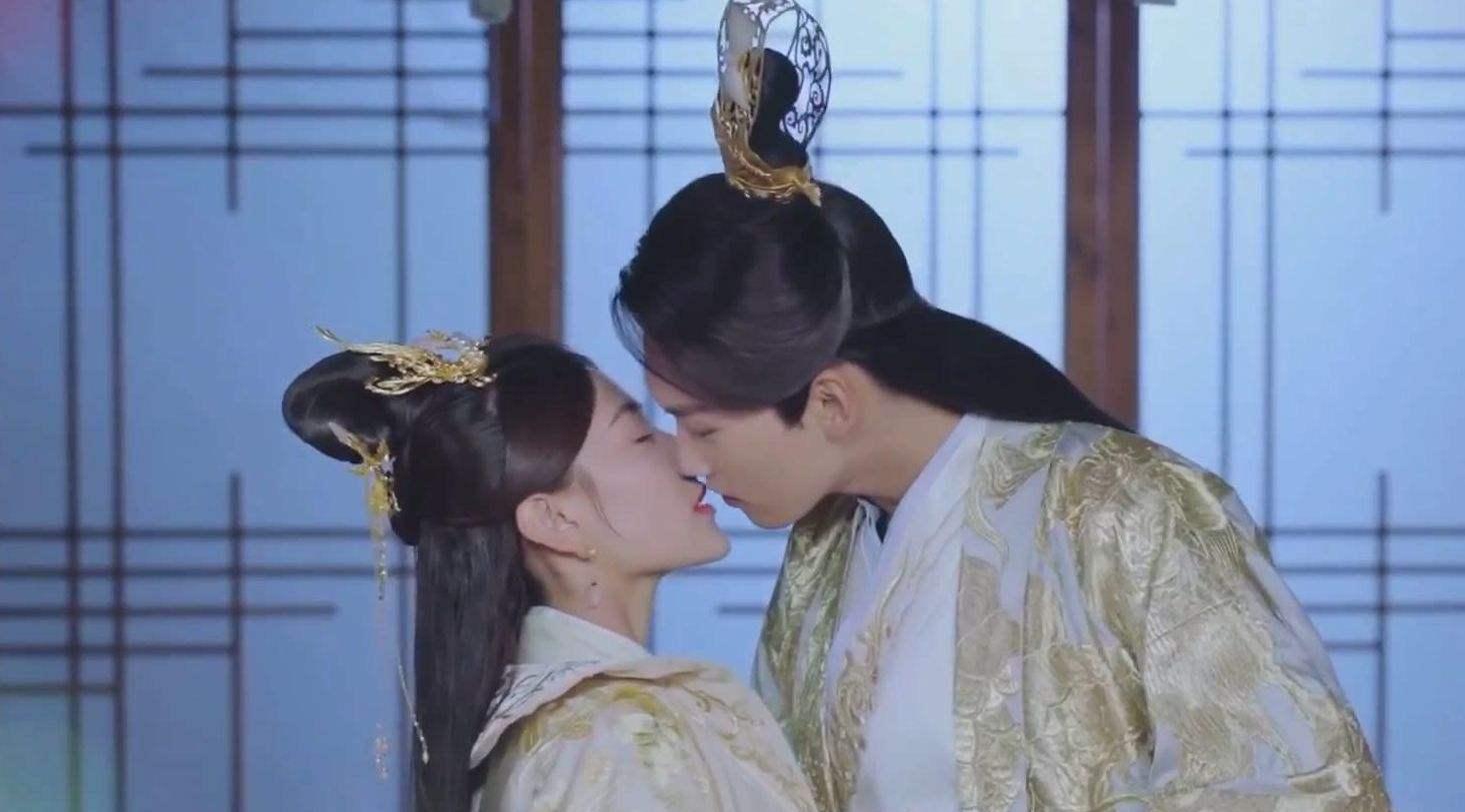 演员拍吻戏注意事项,演员拍吻戏是真的接吻还是借位