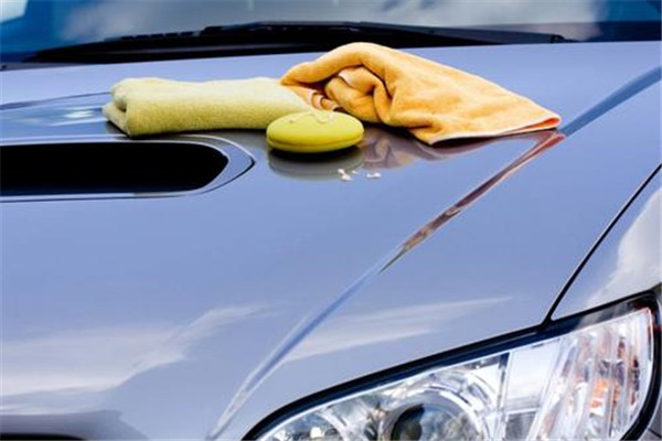 新车车漆失去光泽怎么处理,刚提车发现掉漆