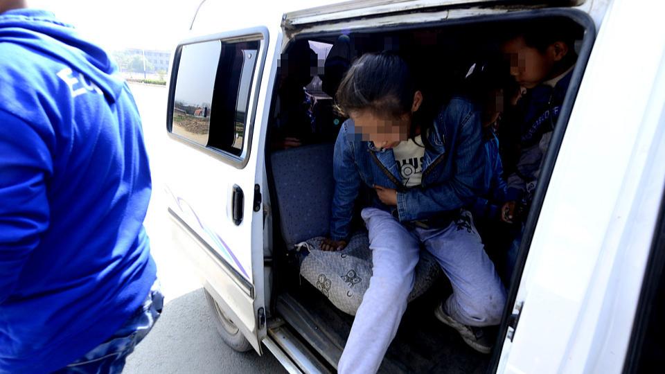 面包车私改车型人货混装怎么处罚,面包车客货混装改装扣几分