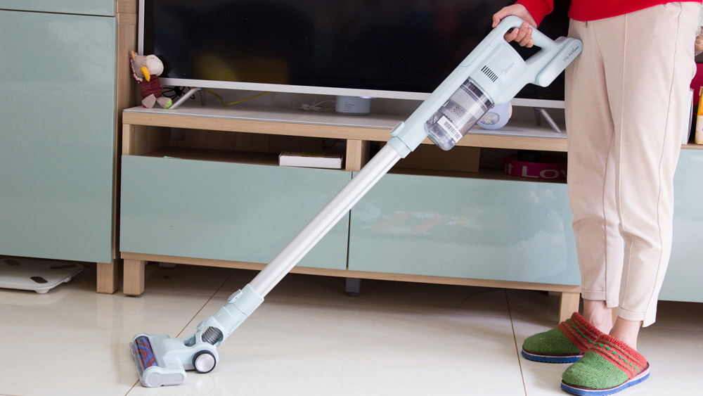 美的吸尘器和韩夫人吸尘器哪个好,美的吸尘器和莱克吸尘器哪个好