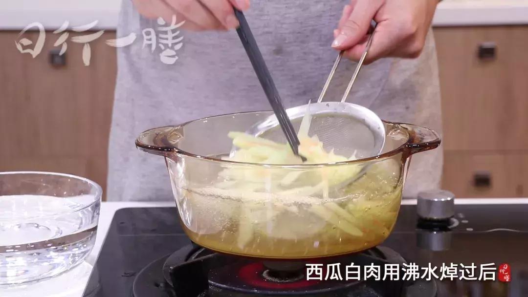 西瓜皮的功效与作用及禁忌有哪些,西瓜皮能用来干嘛