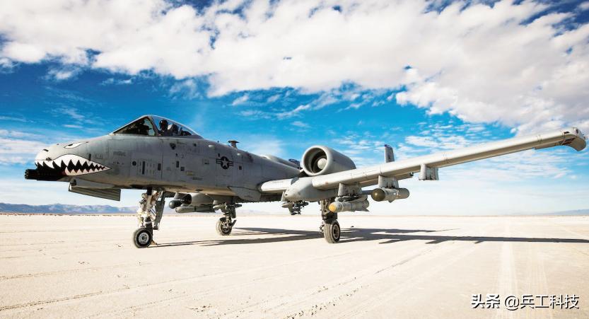 美国下一代攻击机什么时候服役,美国a10攻击机属于第几代战机