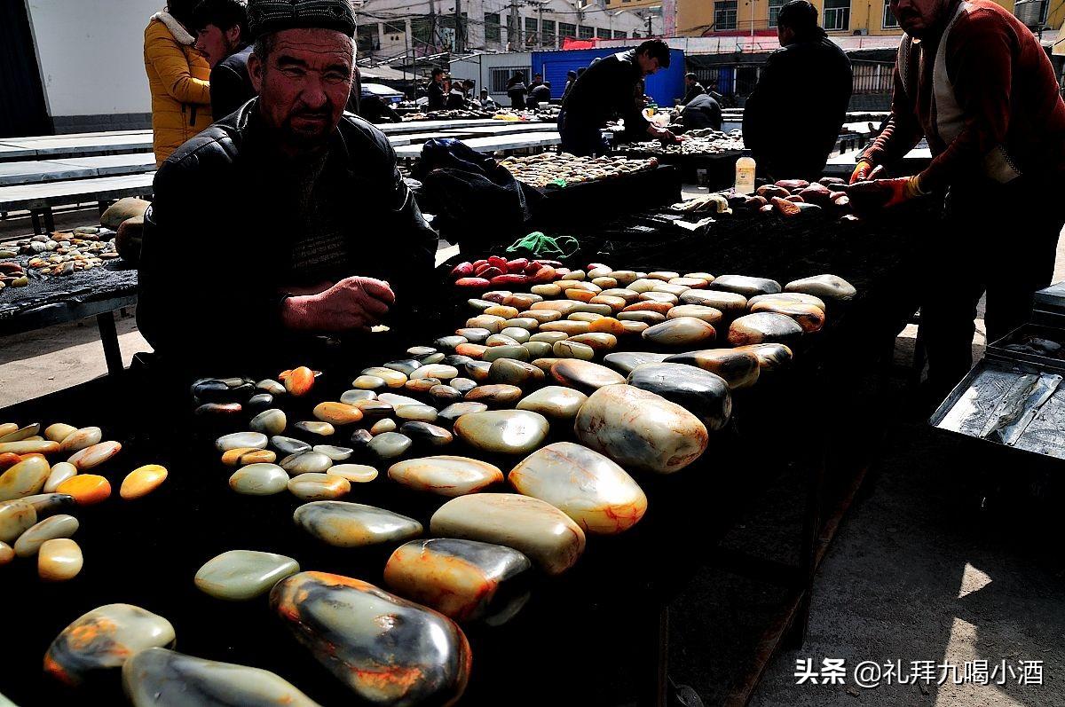 南阳市镇平县中国玉雕之乡,玉雕之乡河南南阳石佛寺