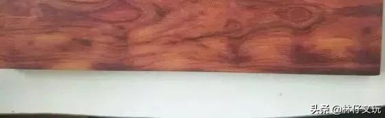 大叶黄花梨的鉴别方法,白酸枝和微凹黄檀哪个好