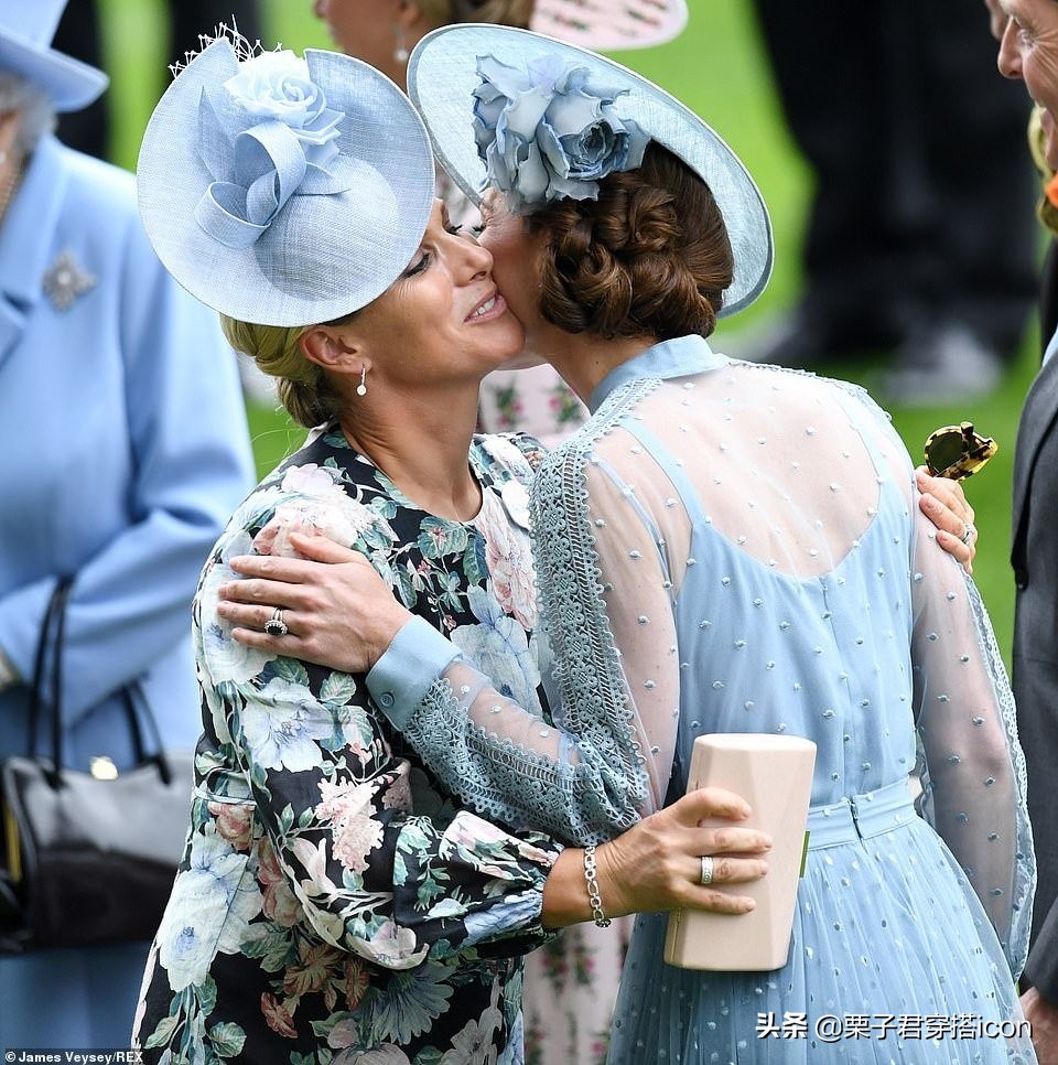 英国皇家赛马会现场,英国皇家赛马会观众再现貌美如花