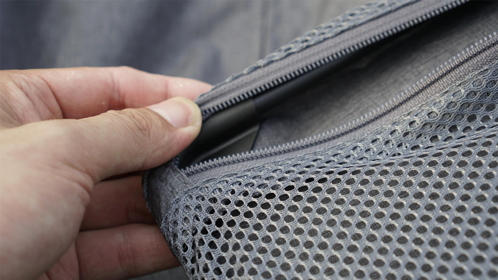 地平线8号20寸和24寸拉杆箱对比,地平线8号拉杆箱28寸哪个颜色好